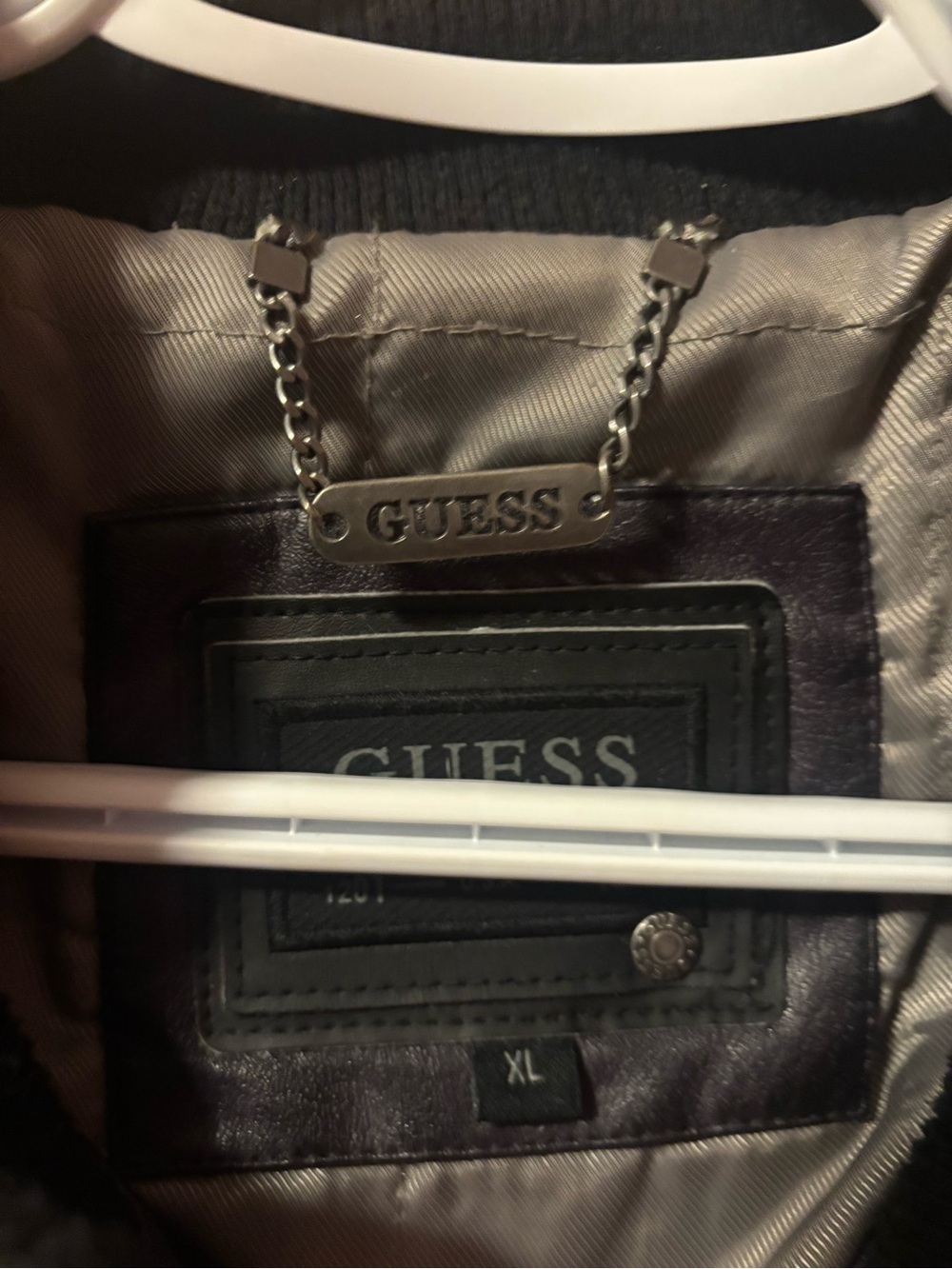 Guess Jacket - Picture 2 of 6